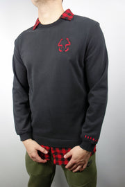 BARMORE Sweatshirt – Schwarzer Pullover mit rotem Karo-Kragen & Sticklogo